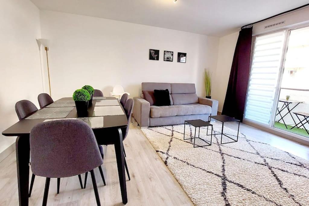 Cosy Home 2, 2 Chambres, 6 Personnes, 3 Min Gare, Parking Cergy Ngoại thất bức ảnh
