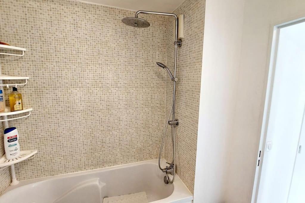 Cosy Home 2, 2 Chambres, 6 Personnes, 3 Min Gare, Parking Cergy Ngoại thất bức ảnh